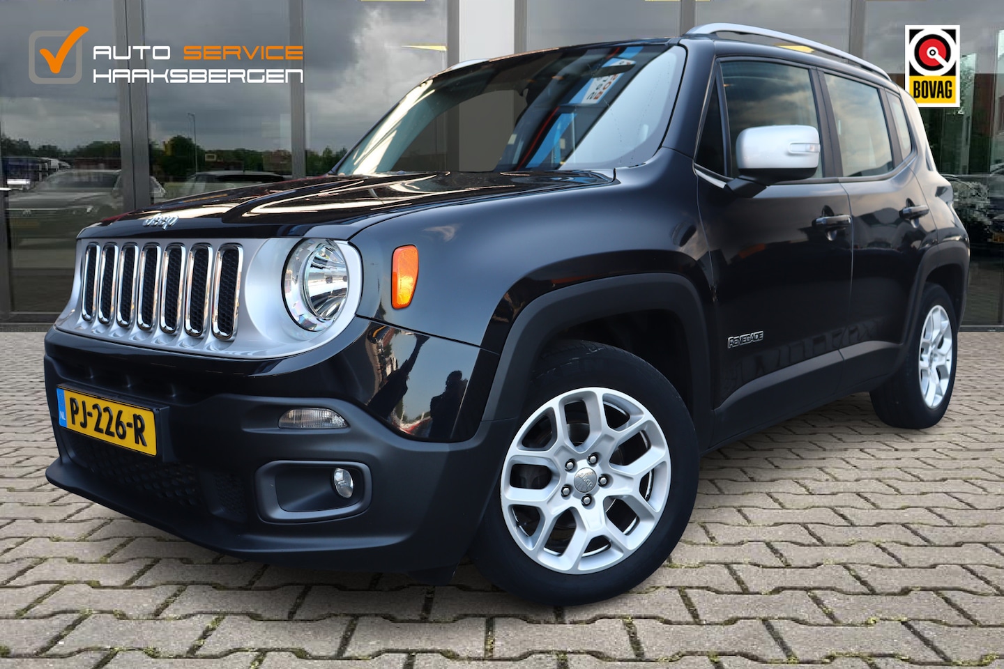 Jeep Renegade - 1.4 MultiAir Longitude | Keyless | 17 Inch | PDC | - AutoWereld.nl