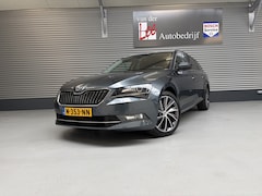 Skoda Superb Combi - 1.4 TSI ACT/NAVI/CARPLAY/PDC/CAM/DODE HOEK/ADAPTIVE CR/ENZ