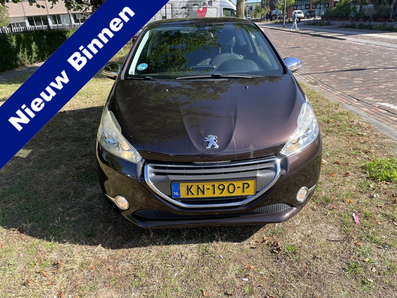 Peugeot 208 - 1.4 VTi Allure Zeer mooie auto boekjes compleet zie foto’s - AutoWereld.nl
