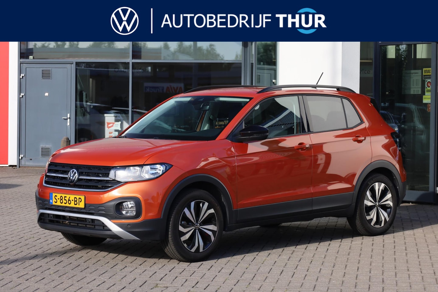 Volkswagen T-Cross - 1.0 TSI Life PL €533 p/m* | 95PK / 70kW, 13983KM, 2-zone climatronic, comfort pakket (park - AutoWereld.nl