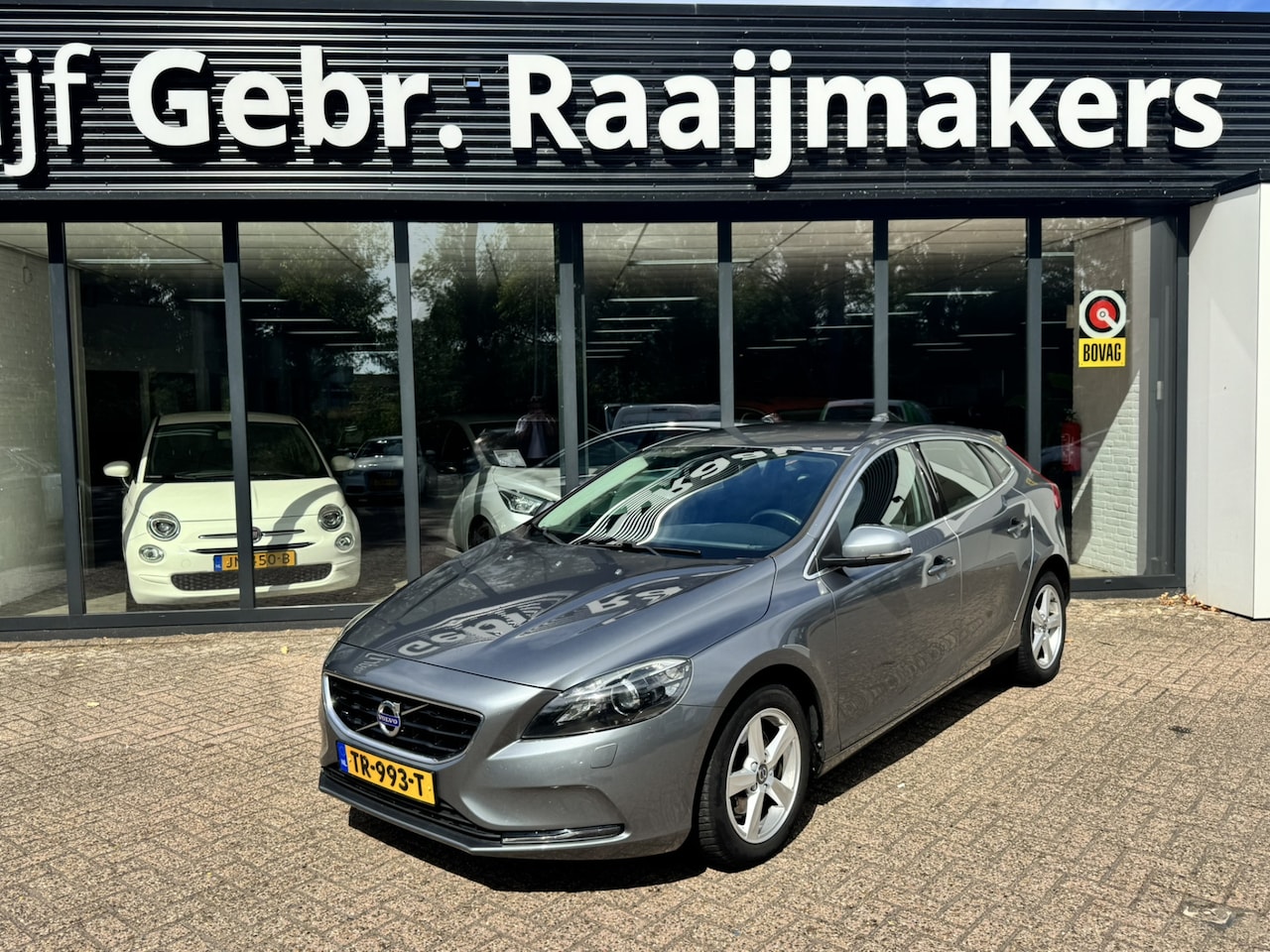 Volvo V40 - 2.0 D3 150pk Momentum*Navi*ECC*Xenon*EXPORT/EX.BPM* - AutoWereld.nl