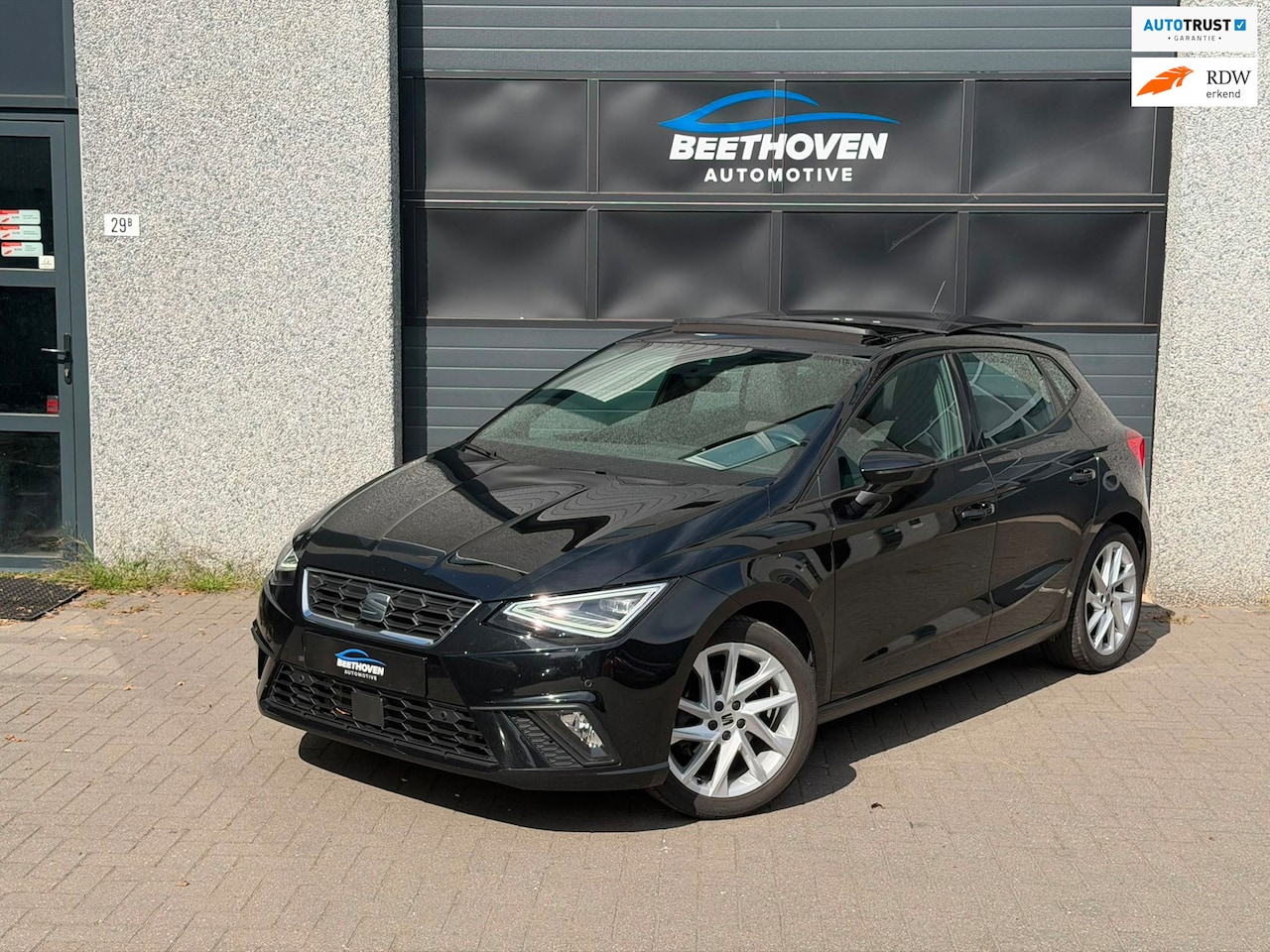 SEAT Ibiza - 1.0 EcoTSI FR Pano Camera - AutoWereld.nl