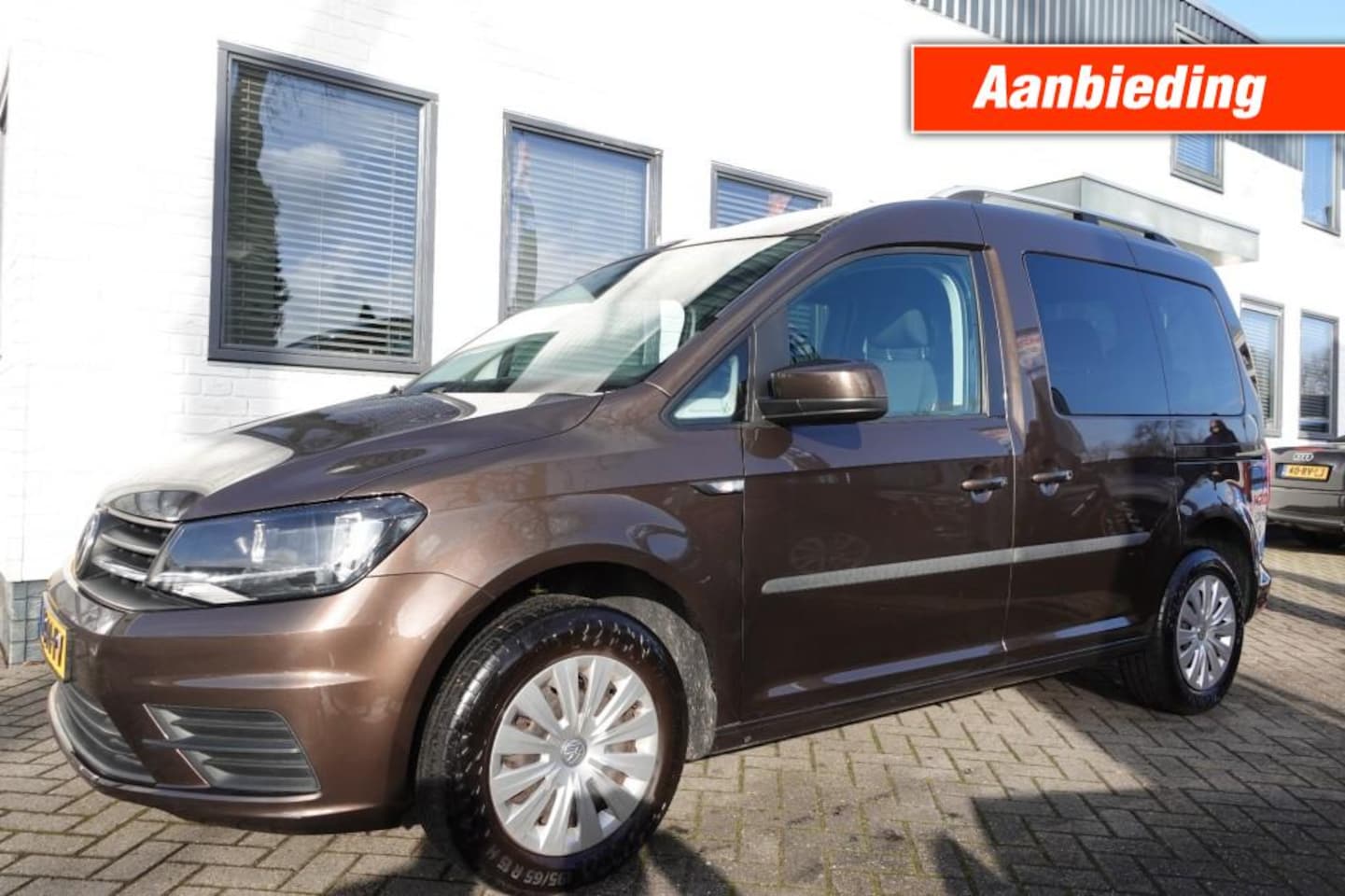 Volkswagen Caddy - 1.0 TSI TRENDLINE 7 Persoons ZEER FRAAI - AutoWereld.nl