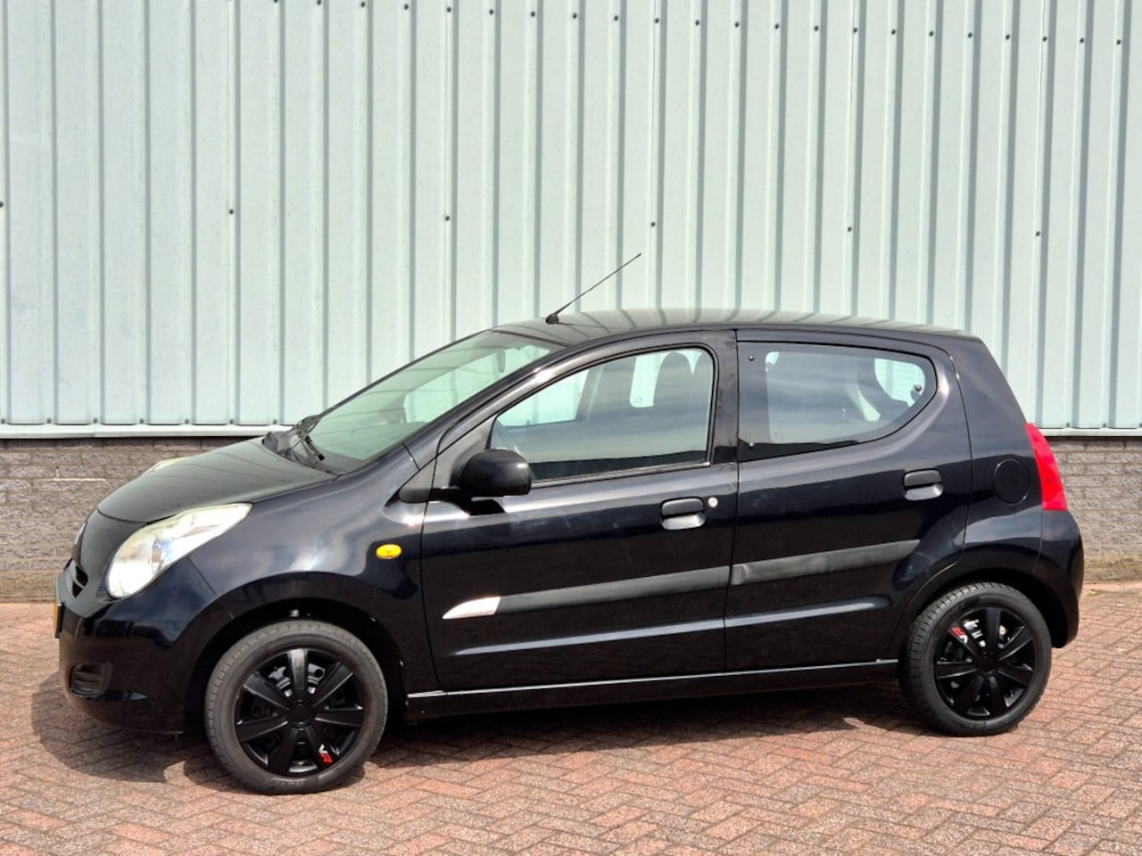 Suzuki Alto - 1.0 Comfort Plus Airco Nieuwe APK 2027 - AutoWereld.nl