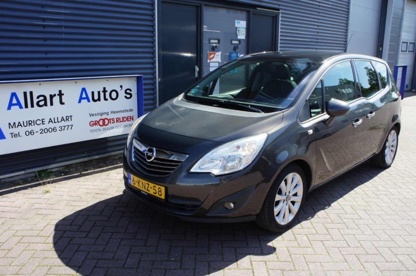 Opel Meriva - 1,4 Turbo Cosmo 120pk Panoramadak/ Leder/ Trekhaak - AutoWereld.nl