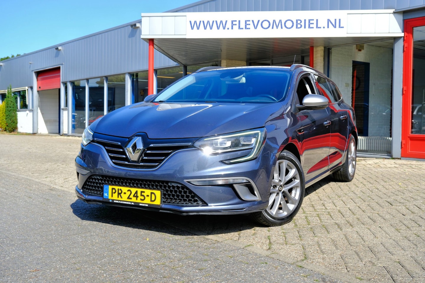 Renault Mégane Estate - 1.2 TCe GT-Line Navi|Sportstoelen|Cam|LMV|ParkAssist - AutoWereld.nl