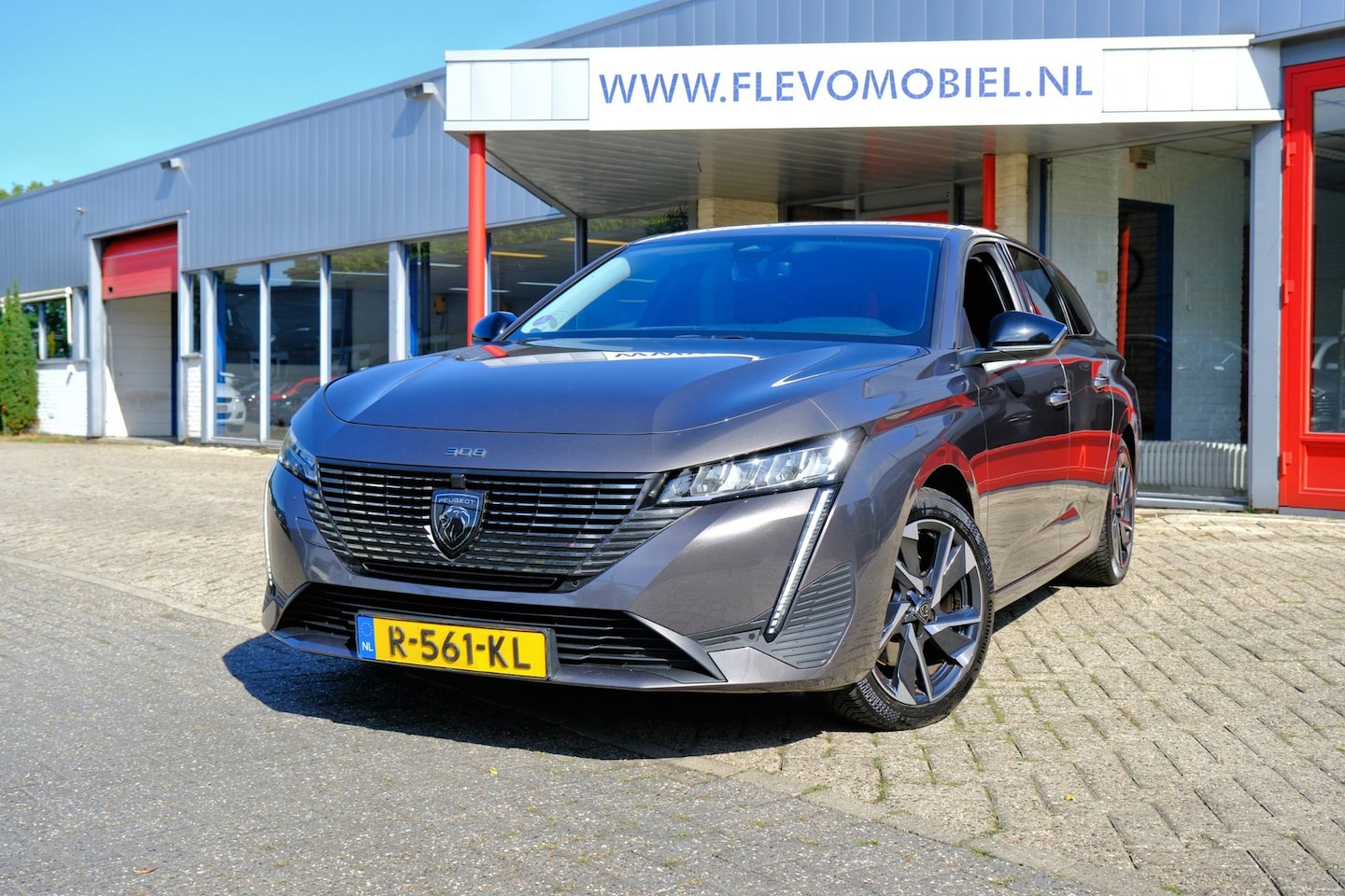 Peugeot 308 SW - 1.2 PureTech Allure Pack Business Aut. Navi|Adapt.Cruise|Cam|CarPlay|LMV|Half Leder - AutoWereld.nl
