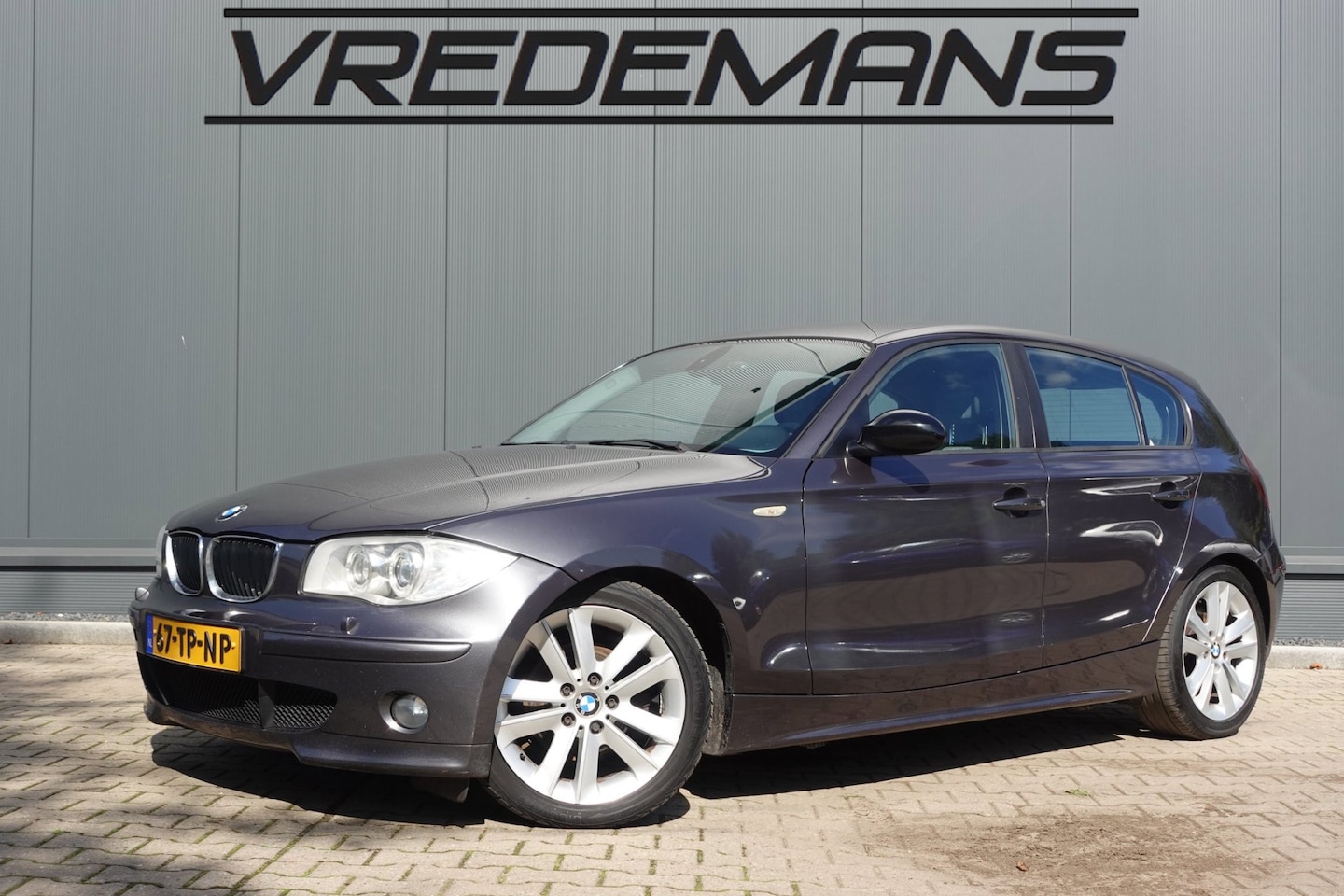BMW 1-serie - 120d High Executive 120d High Executive - AutoWereld.nl