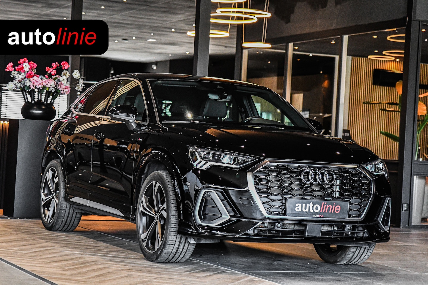 Audi Q3 Sportback - 45 TFSI e 3x S-Line, Matrix, ACC, 20", Camera! - AutoWereld.nl