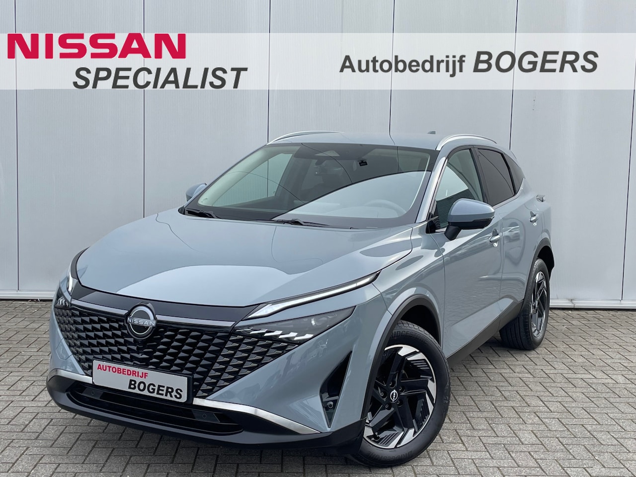 Nissan Qashqai - 1.3 MHEV N-Connecta Automaat Navigatie, Climate Control, Adaptive Cruise Control, 360 Came - AutoWereld.nl