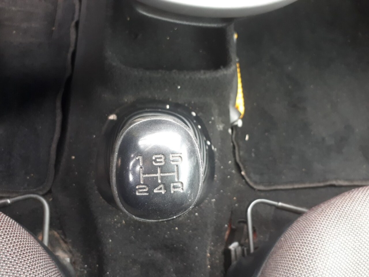 Ford Ka - 1.3 Cool en Sound RADIO CD/AIRCO/ELEC.RAMEN/1E EIGENAAR