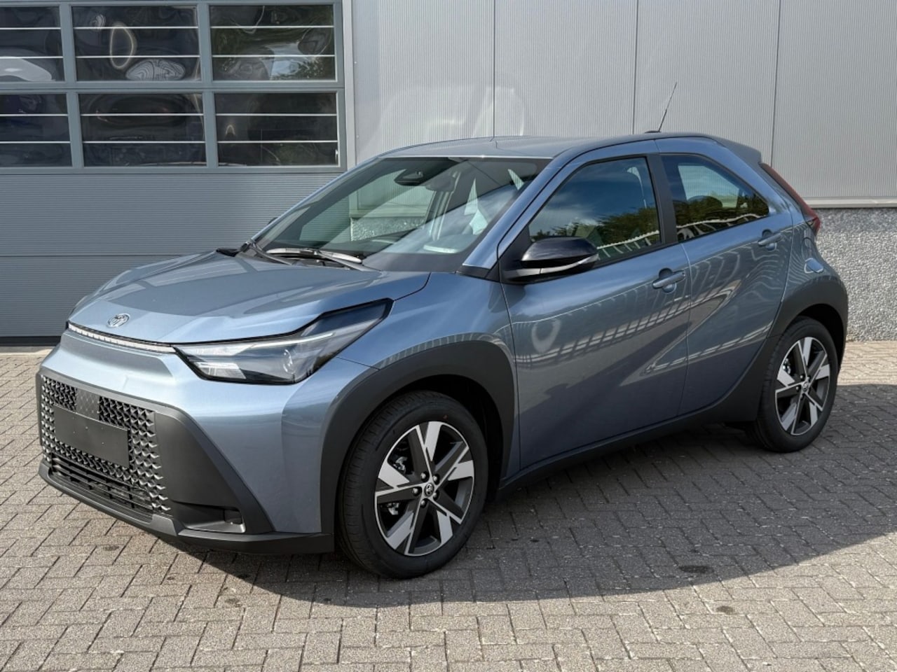 Toyota Aygo X - HYBRID 1.5 17 Lichtmetaal Stoelverwarming Go pack - AutoWereld.nl