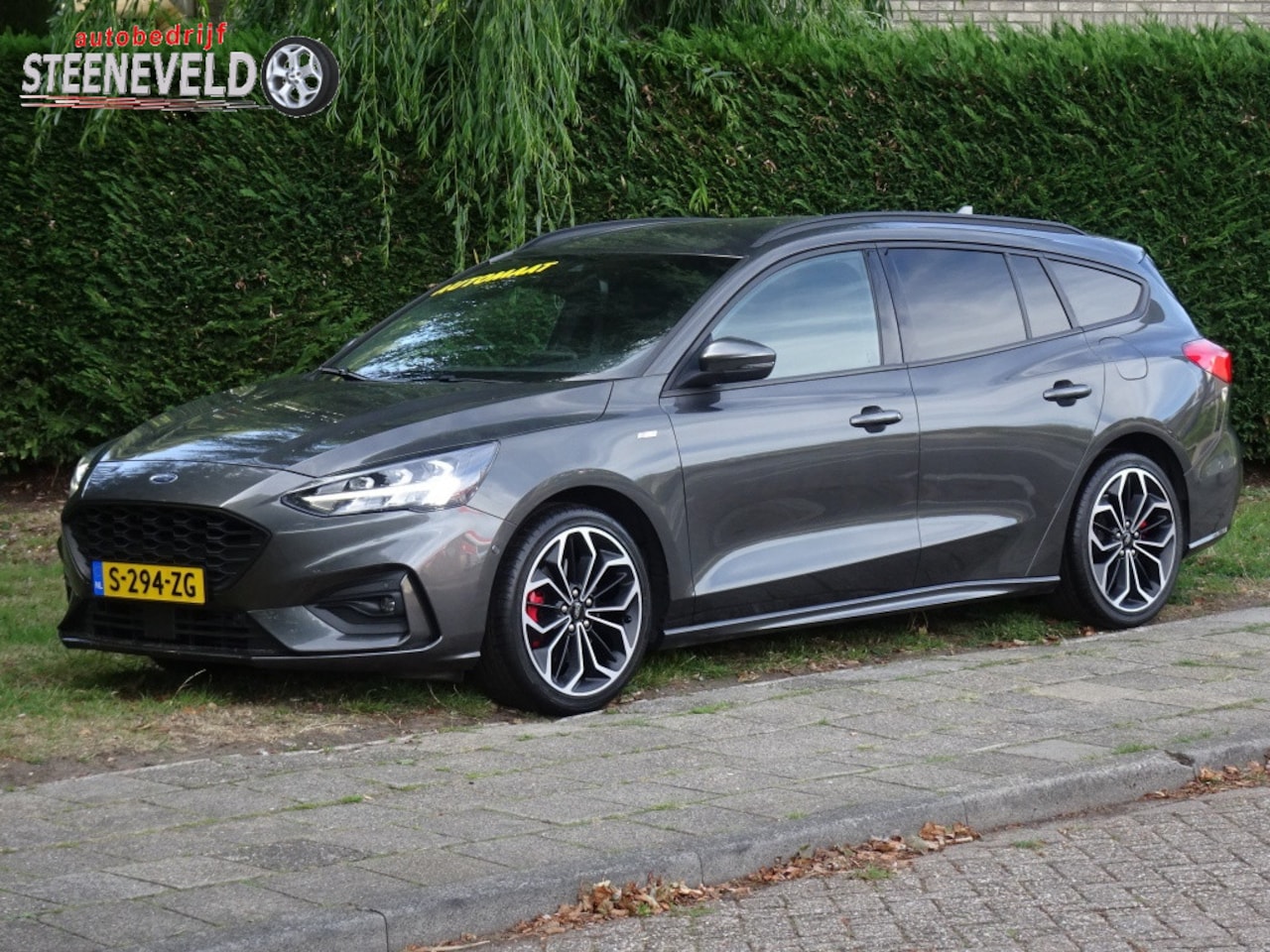 Ford Focus Wagon - 1.5 150PK AUTOMAAT ST-Line X met camera en Trekhaak - AutoWereld.nl