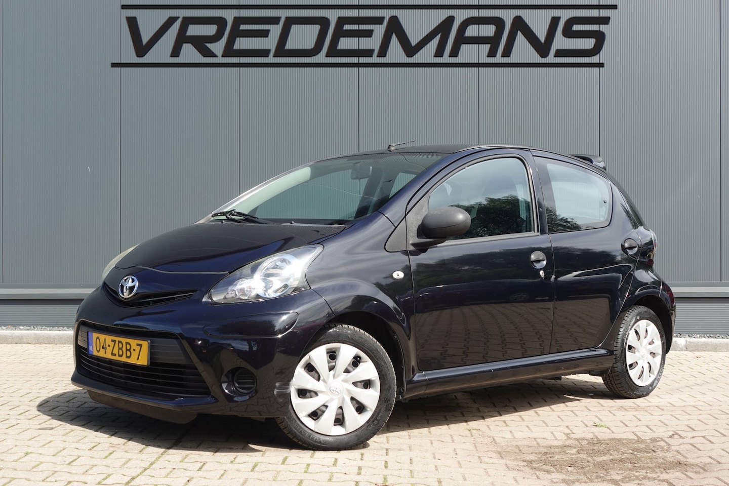 Toyota Aygo - 1.0 VVT-i Access 1.0 VVT-i Access - AutoWereld.nl
