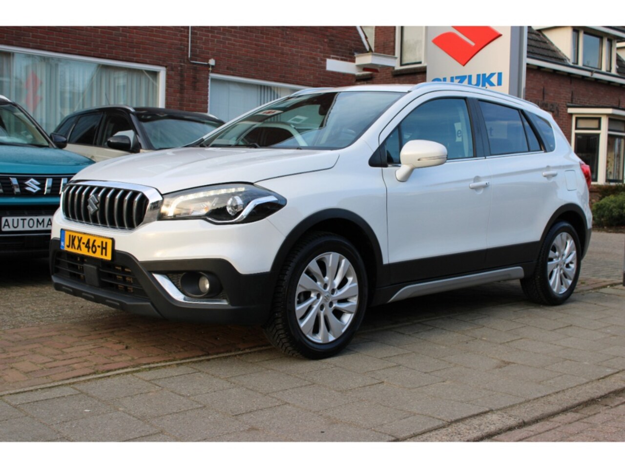 Suzuki S-Cross - 1.0 BJ Select 4WD / Rijklaarprijs - AutoWereld.nl