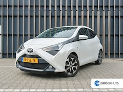 Toyota Aygo - 1.0 VVT-i x-joy | Stoelverwarming | Camera | Dealer Onderhouden |