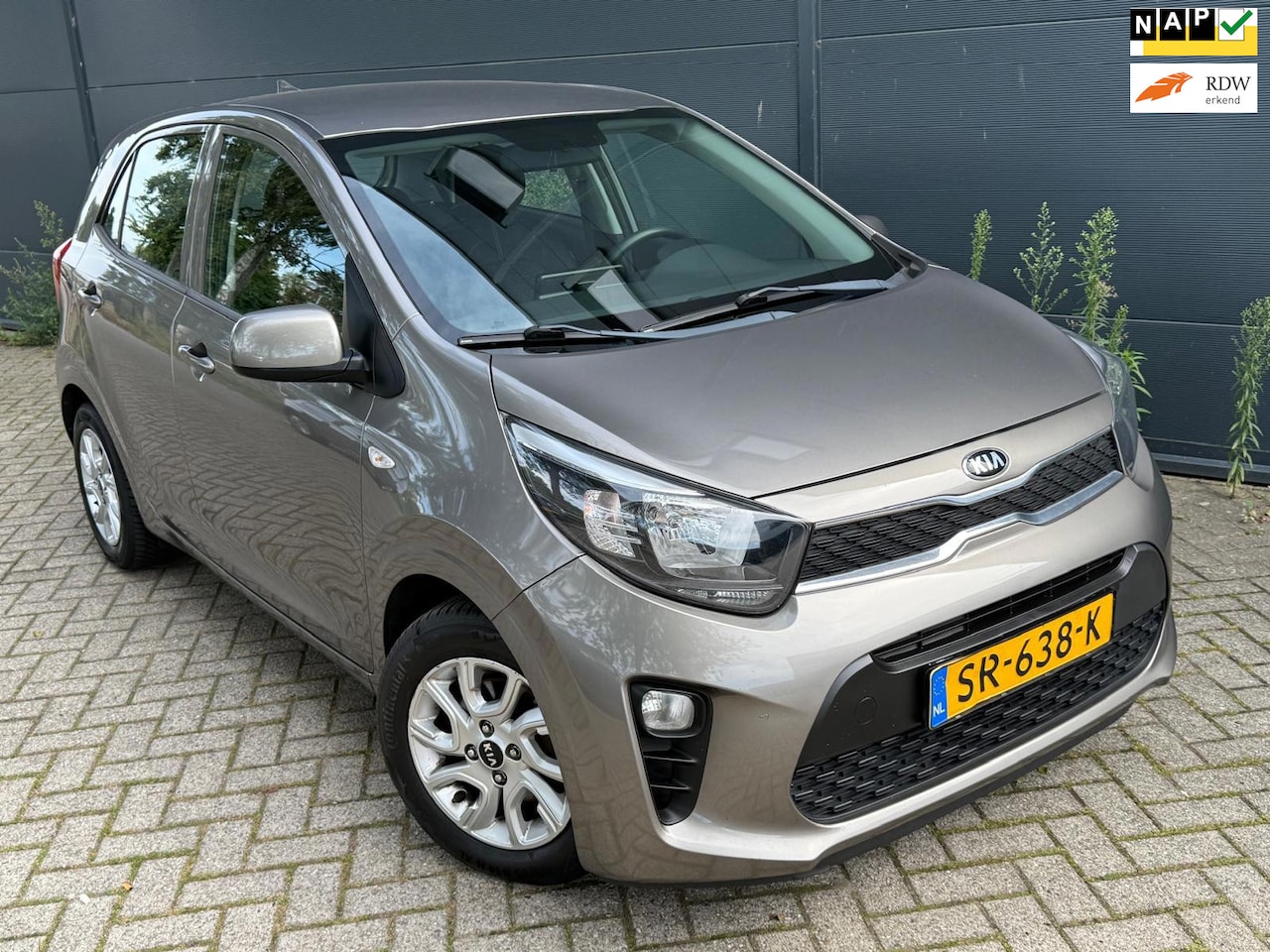 Kia Picanto - 1.0 CVVT ComfortPlusLine Navigator/Navi/Camera/Airco - AutoWereld.nl