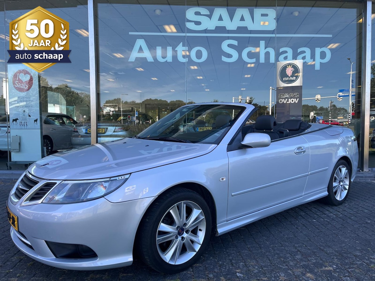 Saab 9-3 Cabrio - 1.8t Vector | Rijklaar incl garantie | Stoelverwarming Trekhaak afneembaar 17 inch - AutoWereld.nl