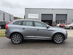 Volvo XC60 - 2.0 T5 FWD R-Design UNIEKE KM 1ste eigenaar