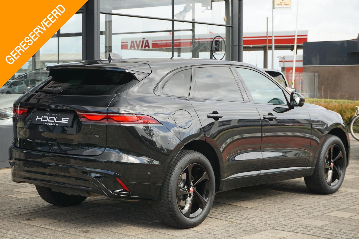 Jaguar F-Pace - 2.0 P400e PHEV | Meridian Surround | ACC - AutoWereld.nl