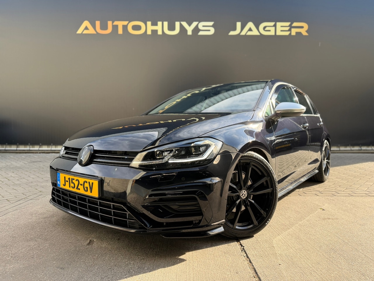 Volkswagen Golf - 1.5 TSI Highline Business R Carplay Maxton Automaat Acc - AutoWereld.nl