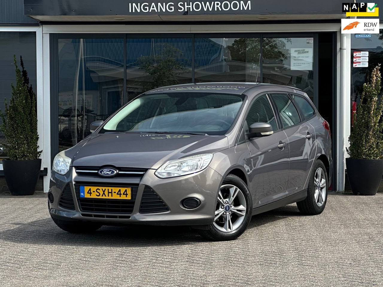 Ford Focus Wagon - 1.0 EcoBoost Edition|Uitstekende staat|Dealer Onderhouden - AutoWereld.nl