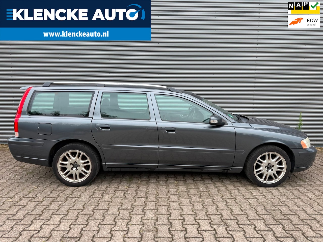 Volvo V70 - 2.4 Edition Sport Bi-Xenon 170PK 5-cilinder Leer Climate ctrl Trekhaak Stoelverwarming - AutoWereld.nl