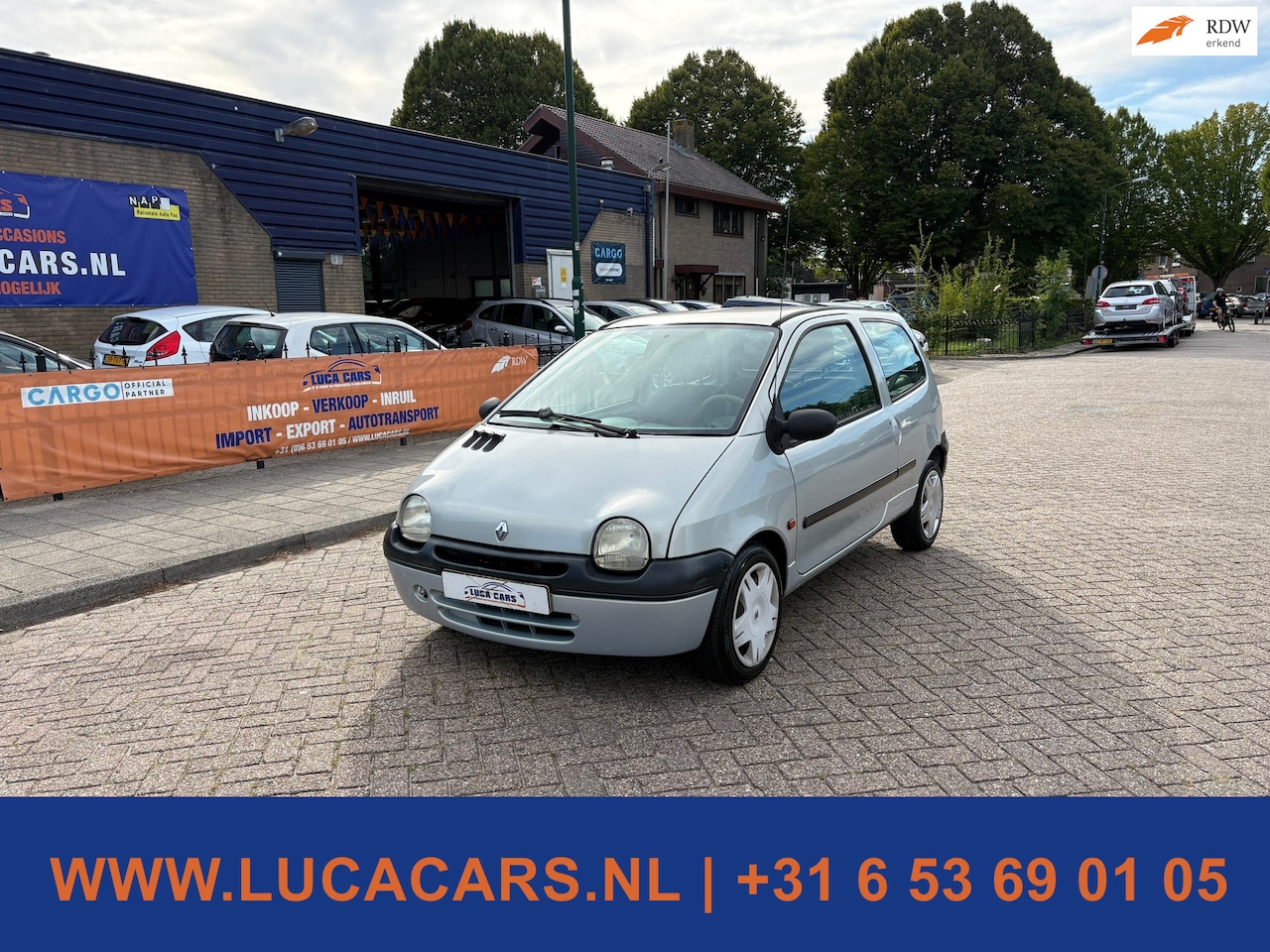 Renault Twingo - 1.2 Privilège Trekhaak 2X SLEUTEL + BOEKJES! - AutoWereld.nl