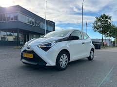 Toyota Aygo - 1.0 VVT-i x-fun SCHADE