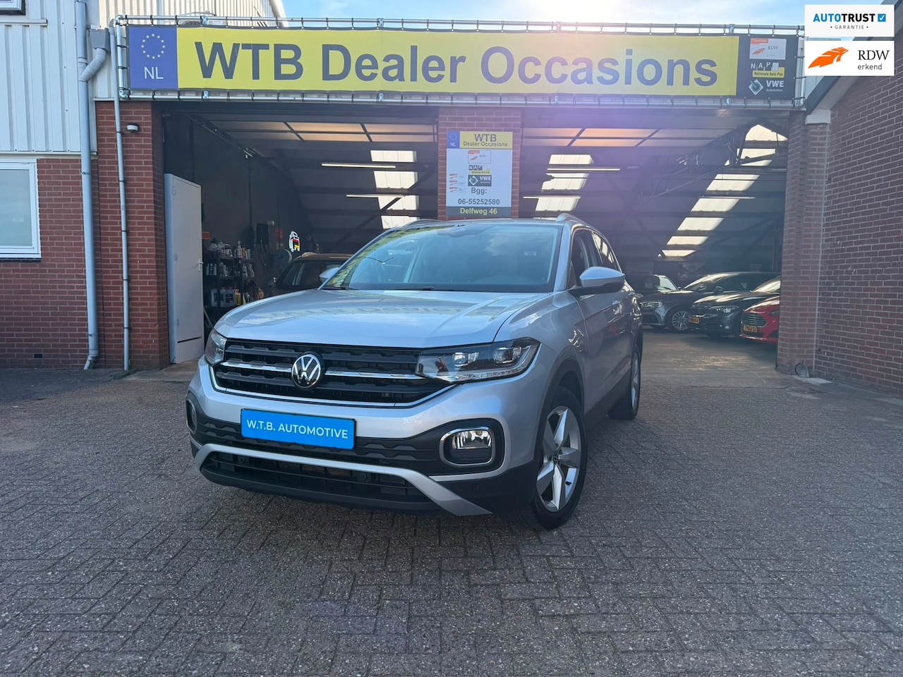 Volkswagen T-Cross - 1.0 TSI Style 1.0 TSI Style, Automaat, Dig. dashboard, Kamera achter, parkeer sensoren - AutoWereld.nl