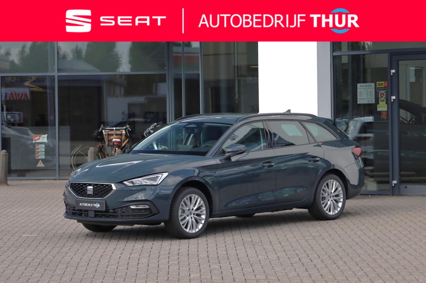 SEAT Leon Sportstourer - 1.5 TSI e-Hybrid Style Business Intense 204PK / 150kW DSG, LED Matrix koplampen, achteruit - AutoWereld.nl
