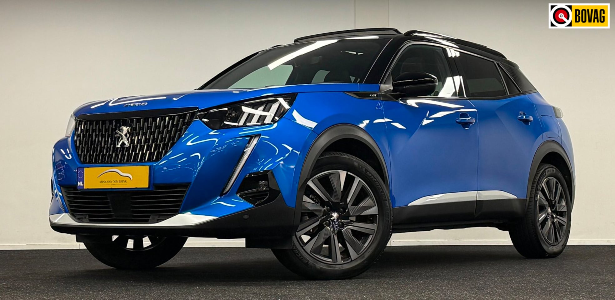 Peugeot 2008 - 1.2 PureTech GT Pack*155PK*Panodak*DigiDisplay*Stoelverw*Carplay - AutoWereld.nl