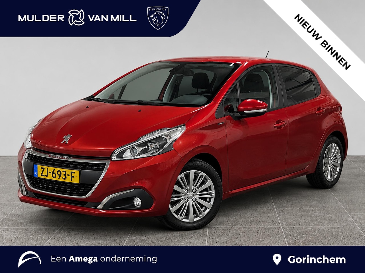 Peugeot 208 - Signature 1.2 82pk | NAVI | PARKEERHULP | CRUISE CONTROL | AIRCO | EXTRA GETINTE RUITEN | - AutoWereld.nl