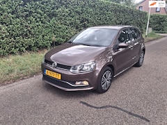 Volkswagen Polo - 1.0 Comfortline Connected Series