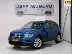 Volkswagen Tiguan - 1.4 TSI ACT Connected Series "Automaat" Apple-Carplay Stoelverwarming Navigatie Bluetooth