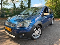 Ford Fiesta - 1.4-16V Crossroad AIRCO NAP APK LEUKE AUTO