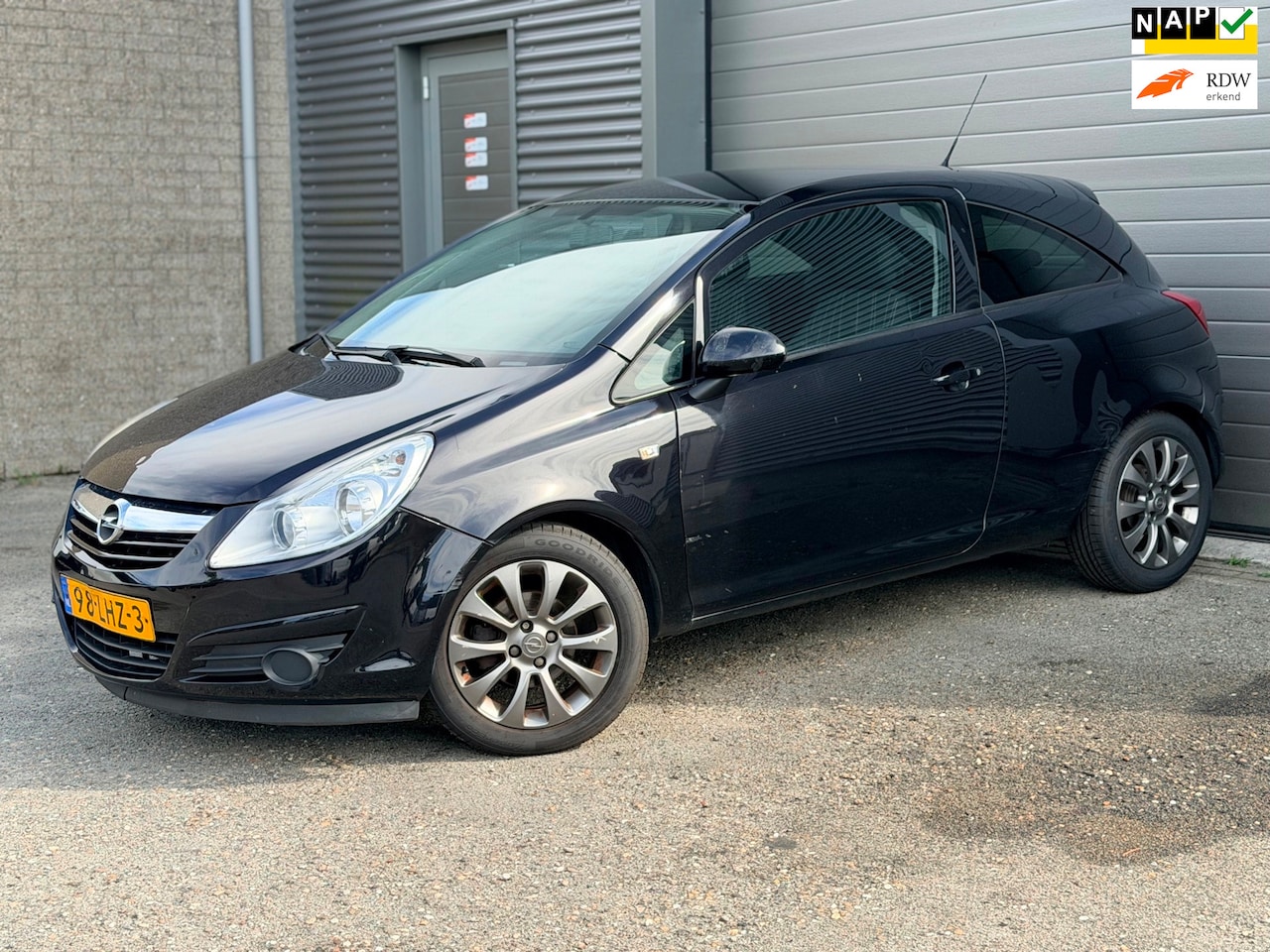 Opel Corsa - 1.2-16V '111' Edition AUT - AutoWereld.nl