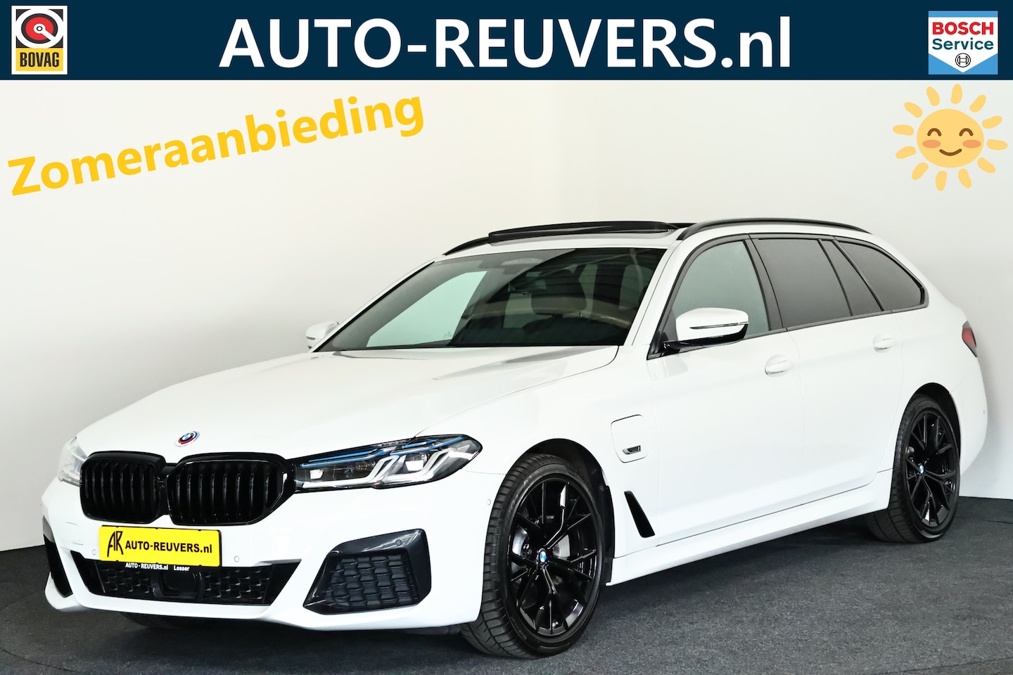 BMW 5-serie Touring - 530e xDrive M-Sport Navi / Pano / HUD / Laser-Led / ACC / M-Sport - AutoWereld.nl