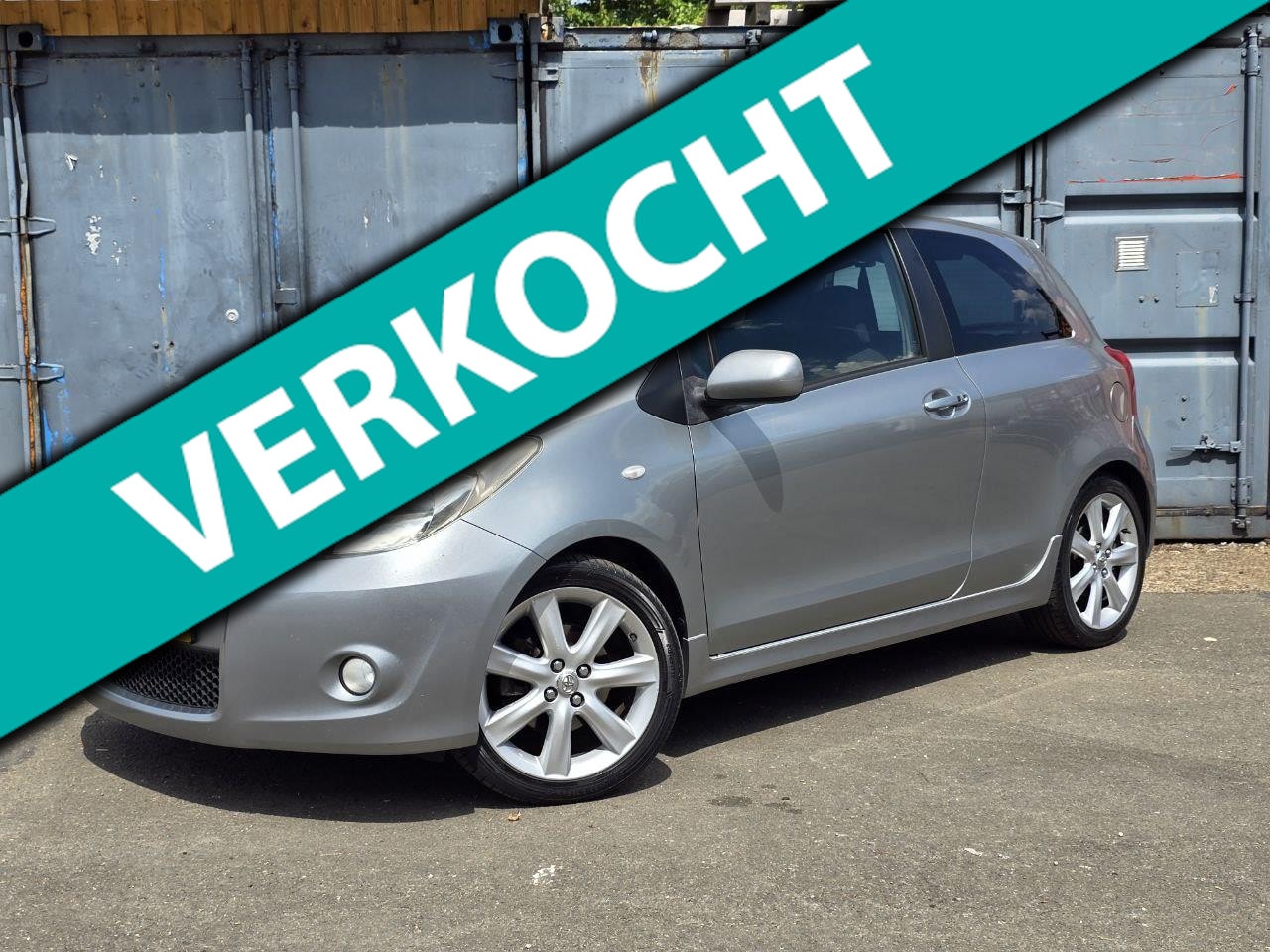 Toyota Yaris - 1.8 VVTi TS |APK 03-02-2027 | Trekhaak | Climatronic | Keyless - AutoWereld.nl