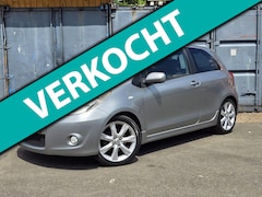 Toyota Yaris - 1.8 VVTi TS |APK 03-02-2027 | Trekhaak | Climatronic | Keyless