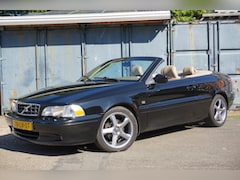 Volvo C70 Convertible - 2.4 T Prestige | Windscherm | Zeer netjes | PDC | APK 04-09-2027