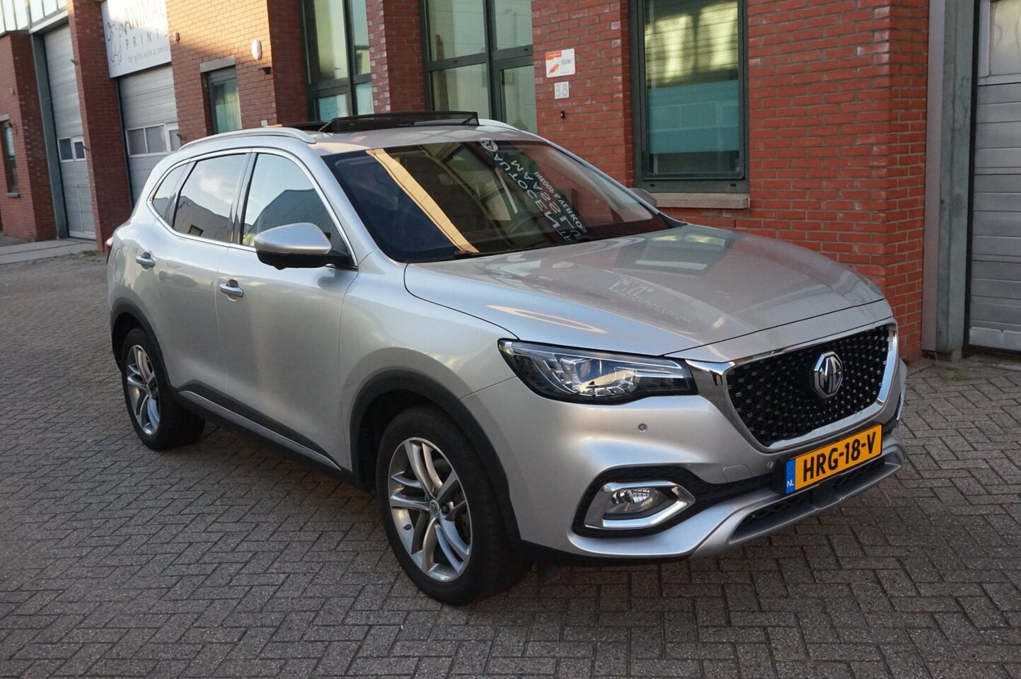 MG EHS - 1.5 TGDI Luxury Pano Leer 360 CAMERA - AutoWereld.nl