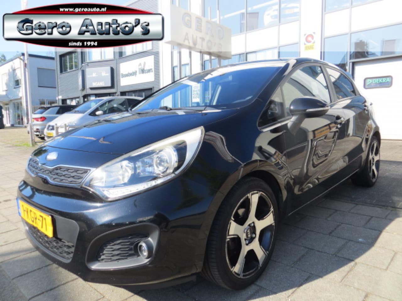 Kia Rio - 1.2 CVVT Plus Pack airco ,lmv,led ,private glass etc - AutoWereld.nl