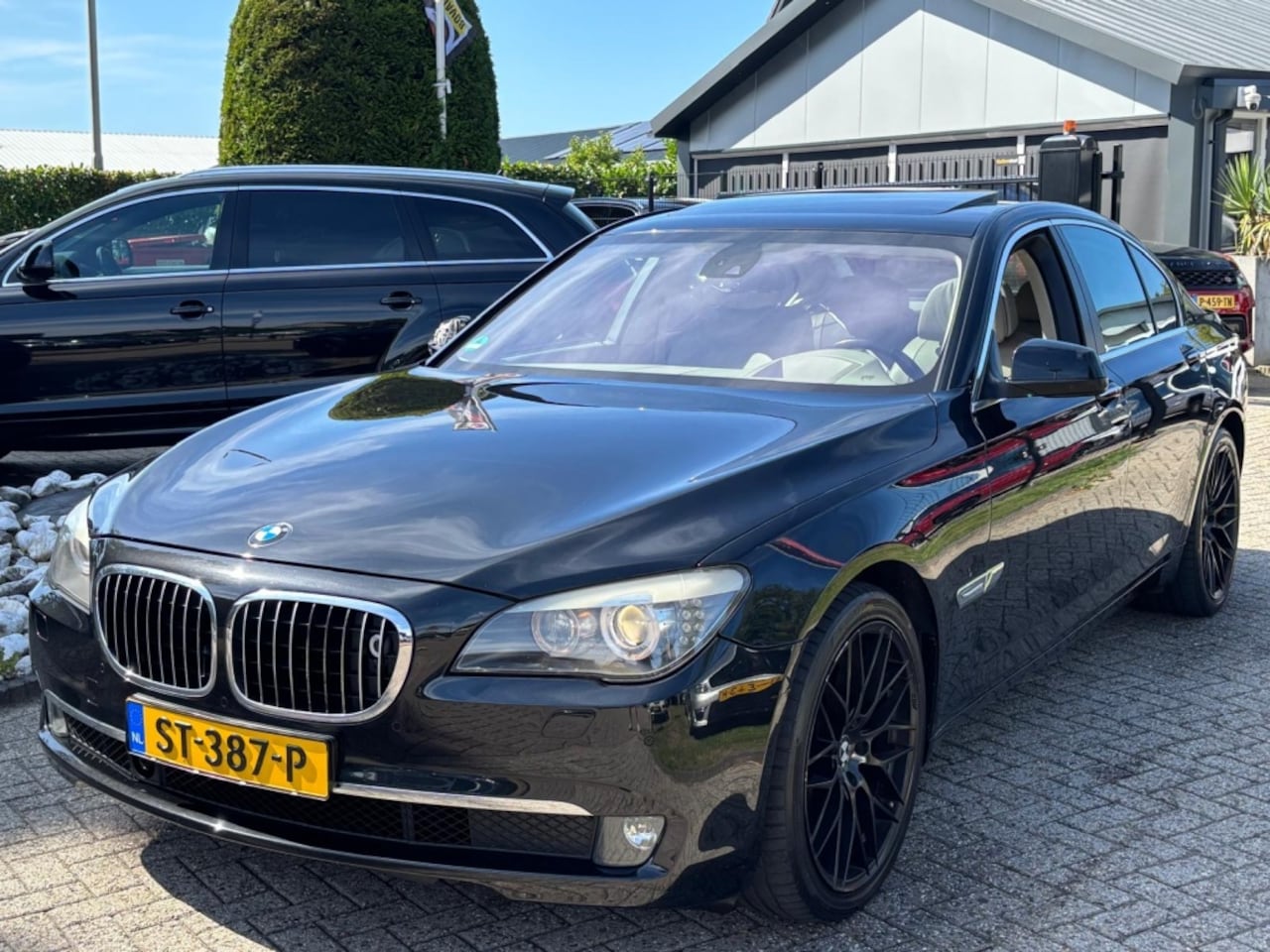BMW 7-serie - 750i V8 High Executive 2008 Zwart Vol Opties - AutoWereld.nl