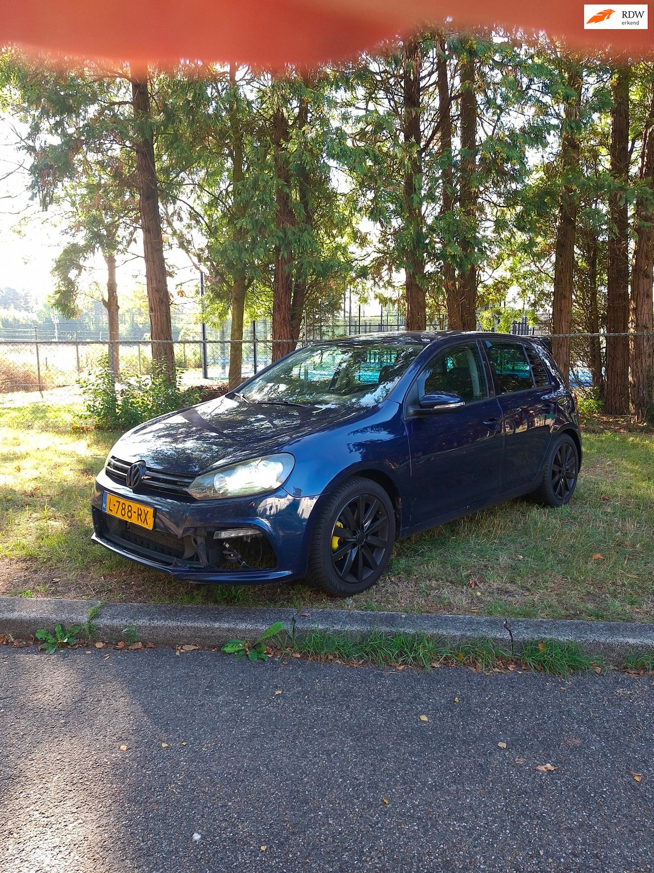 Volkswagen Golf - 1.4 TSI 6 bak alcatara , r20 uitlaat , handel , export - AutoWereld.nl