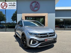 Volkswagen T-Roc - 1.5 TSI 150pk DSG R-Line | Black Style | Camera | Keyless | Elek. Achterklep | Dode hoek |