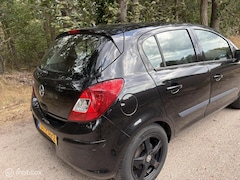 Opel Corsa - 1.2-16V Cosmo