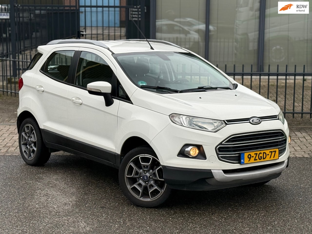 Ford EcoSport - 1.0 EcoBoost Titanium / NAP / N APK / Keyless - AutoWereld.nl