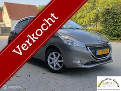 Peugeot 208 - 1.2 VTi Style 76.000 km NAP, mooie frisse Auto