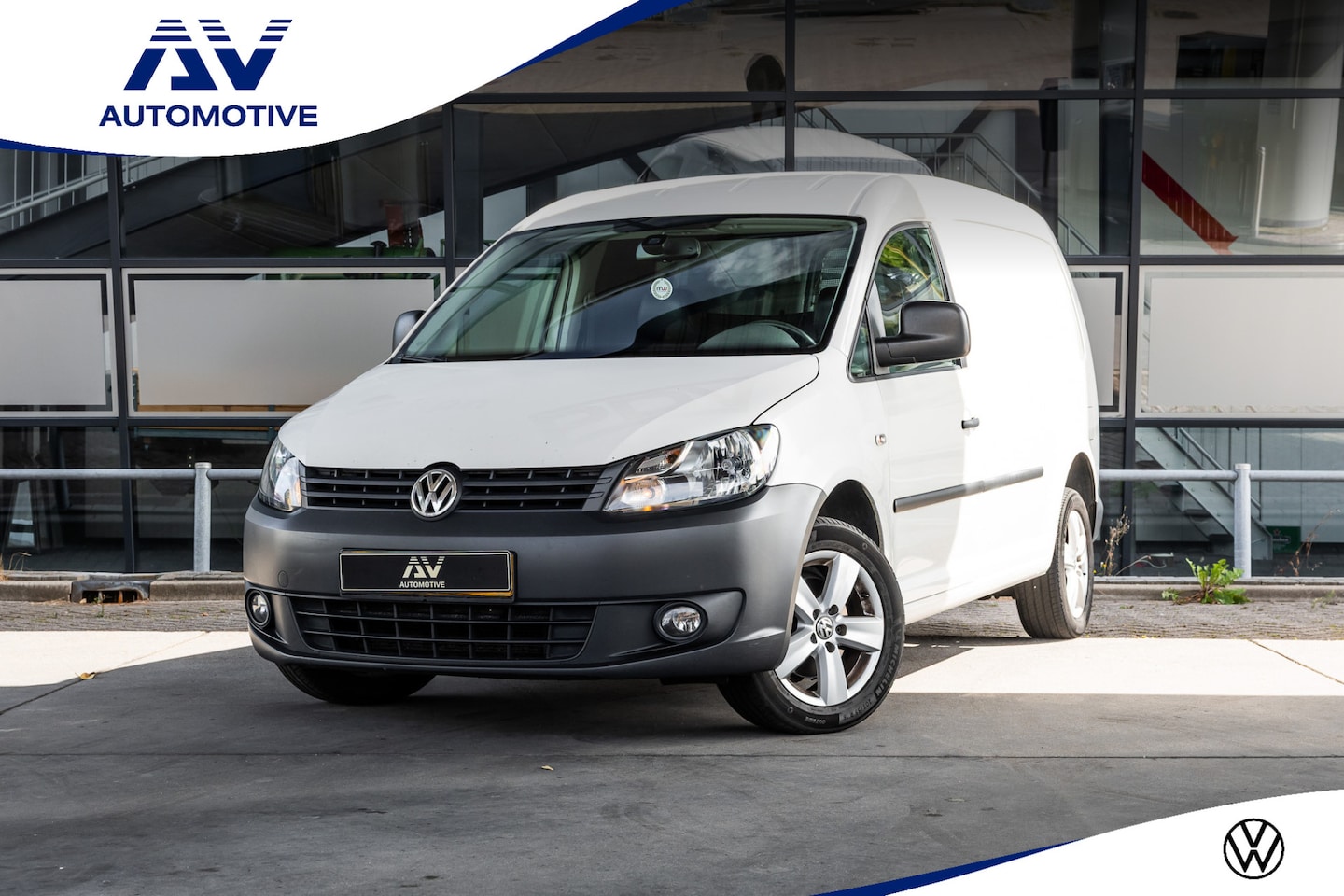Volkswagen Caddy Maxi - 1.6 TDI 102 PK | Airco | Cruise control | Trekhaak | Elek ramen | Nieuwe APK - AutoWereld.nl